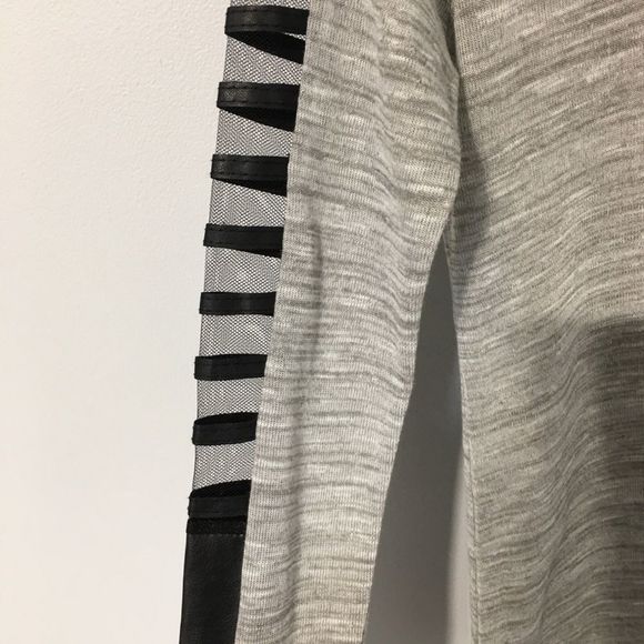 Yoki Black/Grey Long Sleeve Mesh Top Size S - Picture 4 of 8